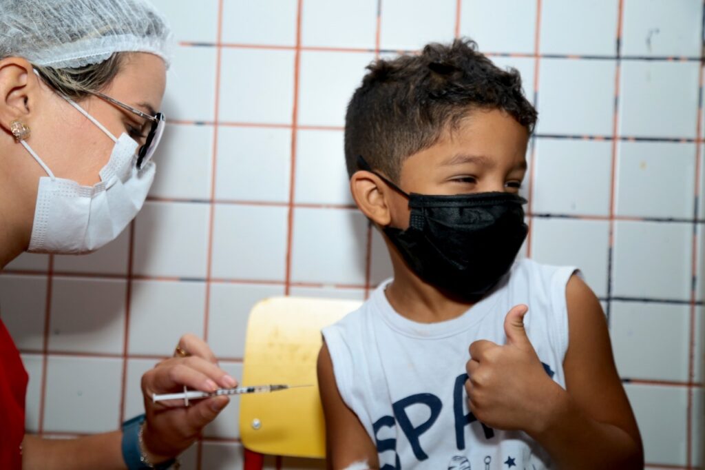 A Secretaria Municipal de Saúde de Aparecida de Goiânia já aplicou mais de 1 milhão de doses de vacina contra Covid-19