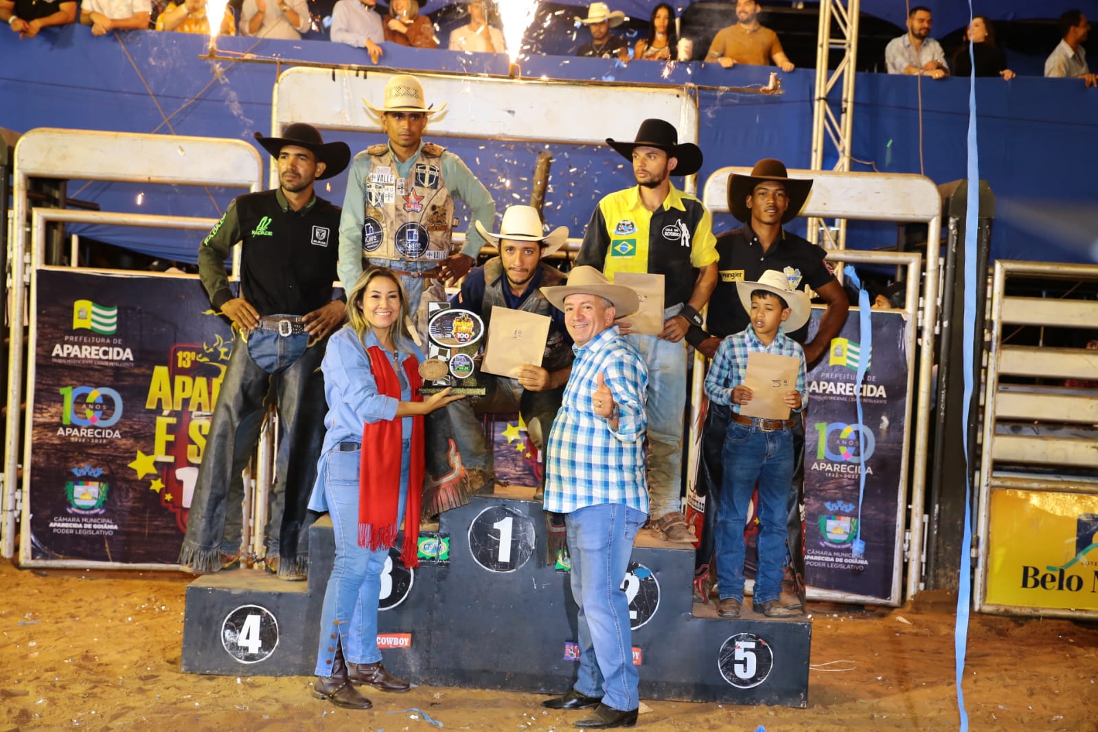 Goiania Rodeio Aparecida é Show presenteia mães com shows e final do rodeio ...