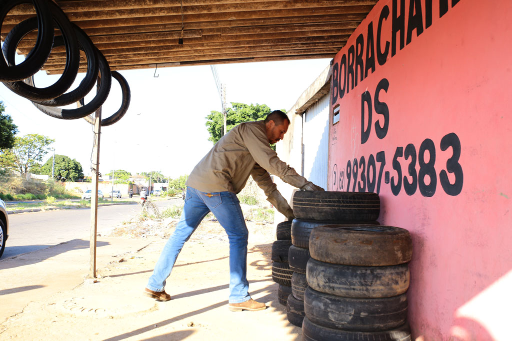 Semanão contra o aedes em Aparecida de Goiânia tem força-tarefa para recolhimento de pneus 