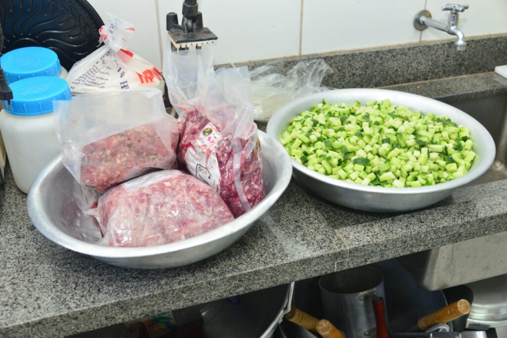 Aparecida de Goiânia merenda escolar