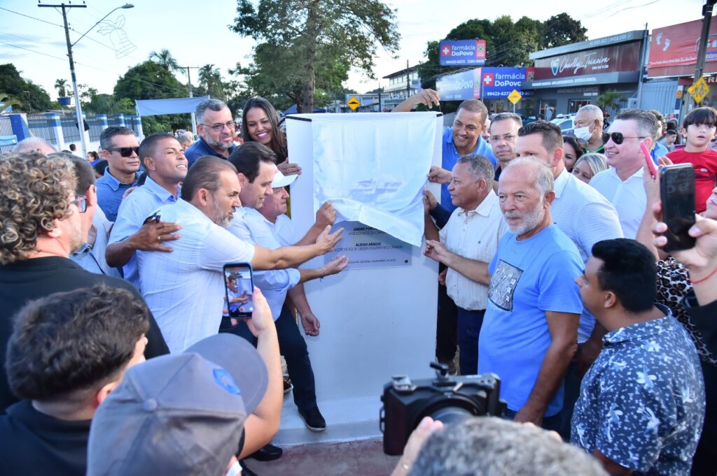 Prefeito Vilmar Mariano entrega revitalização da Avenida Flamingo em Aparecida de Goiânia