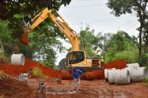 Obras de pavimentação asfáltica em Aparecida de Goiânia