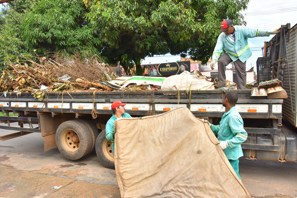 Prefeitura de Aparecida de Goiânia inicia mutirão de serviços no Jardim Tiradentes e bairros vizinhos
