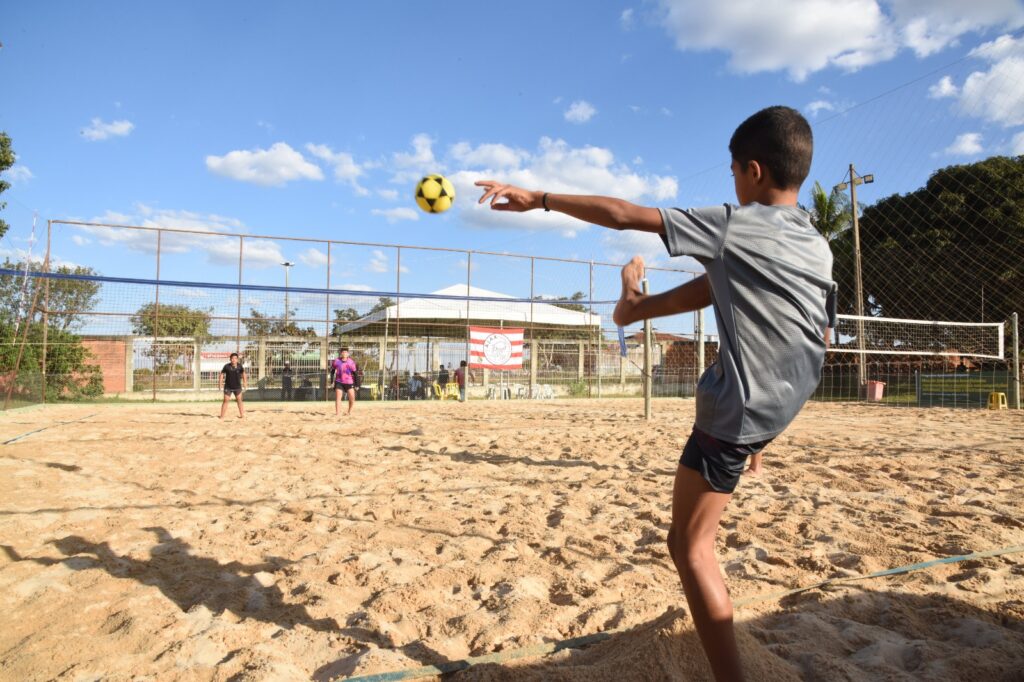 Prefeitura de Aparecida de Goiânia abre inscrições para Campeonato  Municipal de Vôlei – FolhaIn